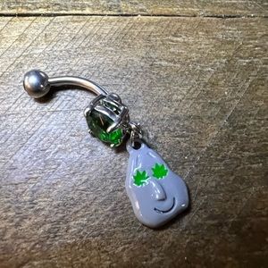 Stoner belly ring